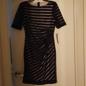 NWT London Times Black and Tan Dress Petite